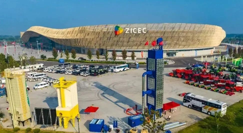 花花牛乳業(yè)集團(tuán)參加中國農(nóng)產(chǎn)品加工業(yè)投資貿(mào)易洽談會 花花牛乳業(yè)集團(tuán)參加中國農(nóng)產(chǎn)品加工業(yè)投資貿(mào)易洽談會